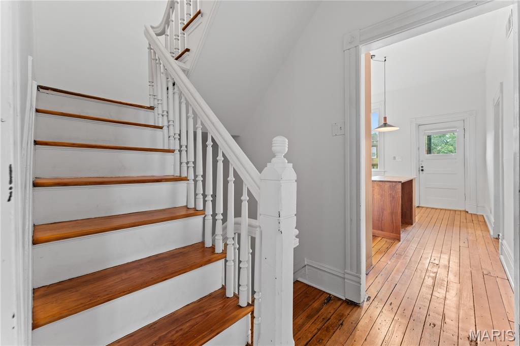 2014 James Street, Unit B St. Louis, MO 63104 - Photo 9 of 20