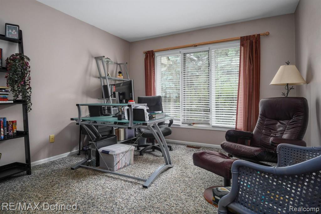 6358 Cherry Tree Court Rochester Hills, MI 48306 - Photo 21 of 47