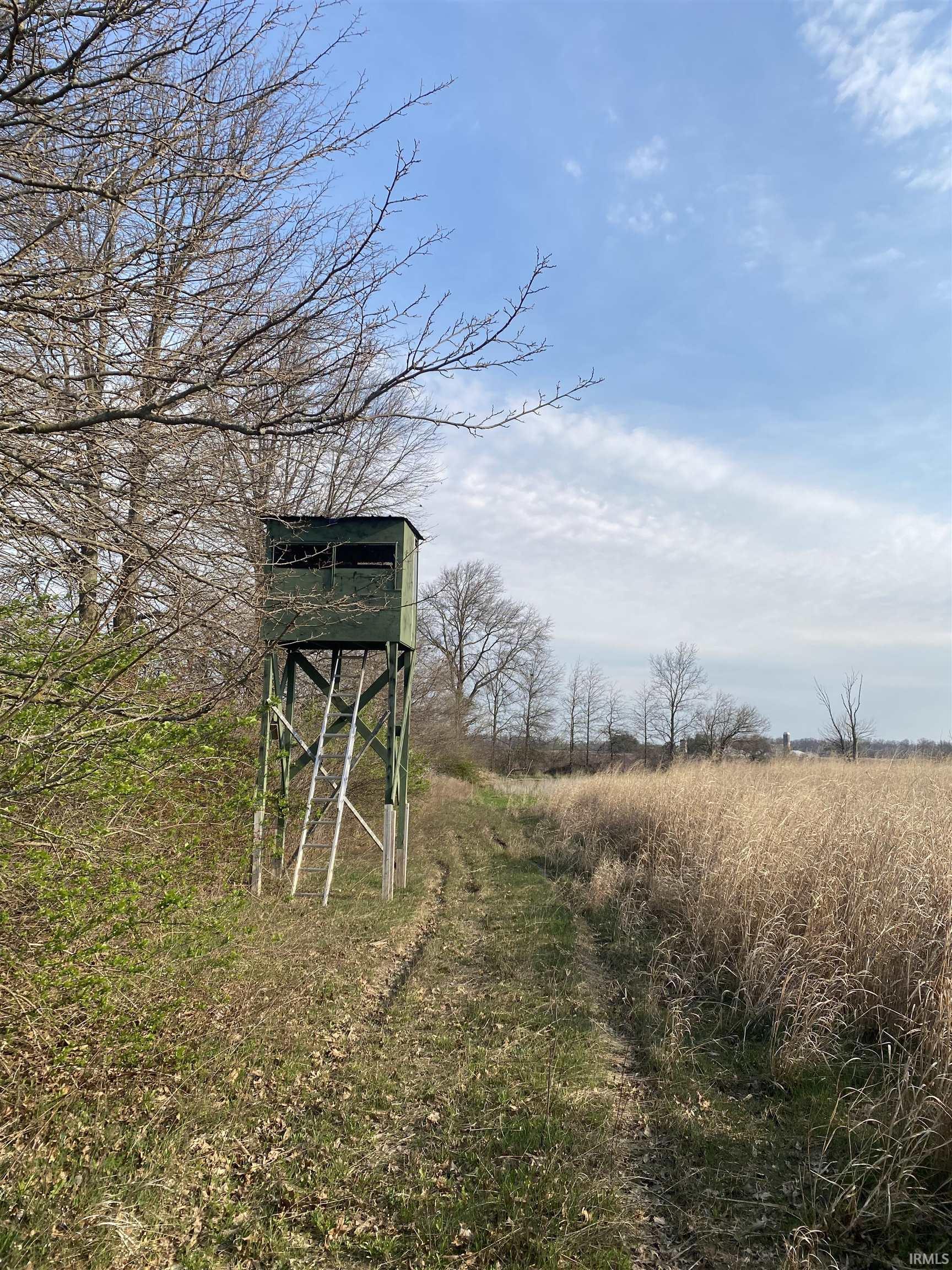 900 South S Warren, IN 46792 - Photo 4 of 5