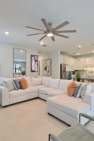 $4,500 | 718 Gadwall Court, Bradenton, FL 34212