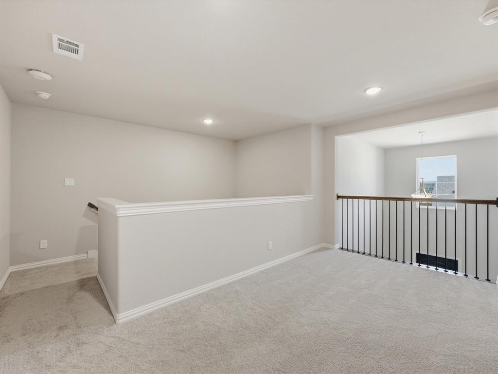 812 Taliaferro Trail Springtown, TX 76082 - Photo 23 of 33 Entry to Second Story