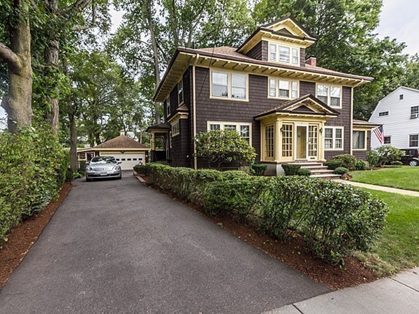 114 Albemarle Road Newton, MA 02460 - Photo 21 of 25 Gallery Image 21