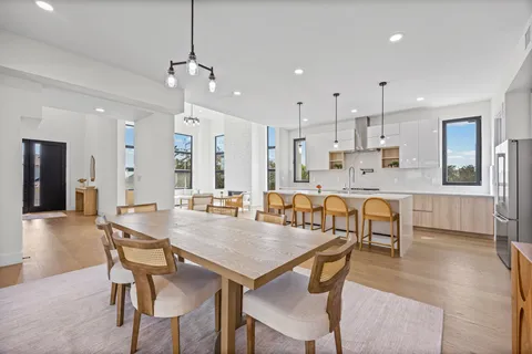 $999,900 | 1020 Mountain Leather Drive, Horseshoe Bay, TX 78657