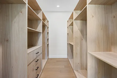 $999,900 | 1020 Mountain Leather Drive, Horseshoe Bay, TX 78657