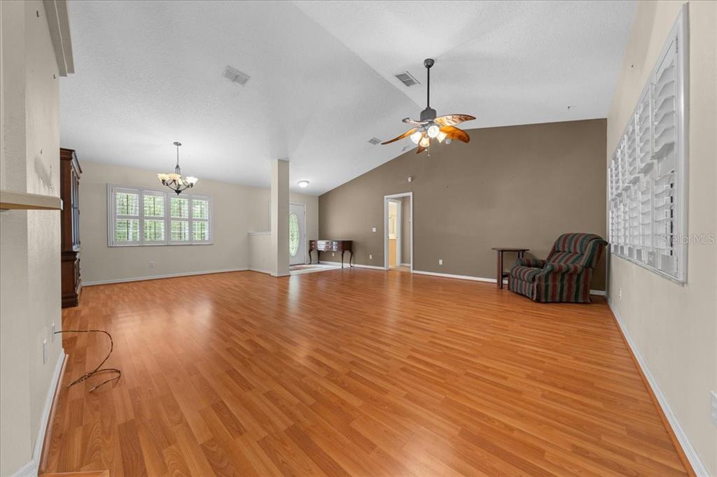 11521 Southeast 1st Street Road Silver Springs, FL 34488 - Photo 6 of 53