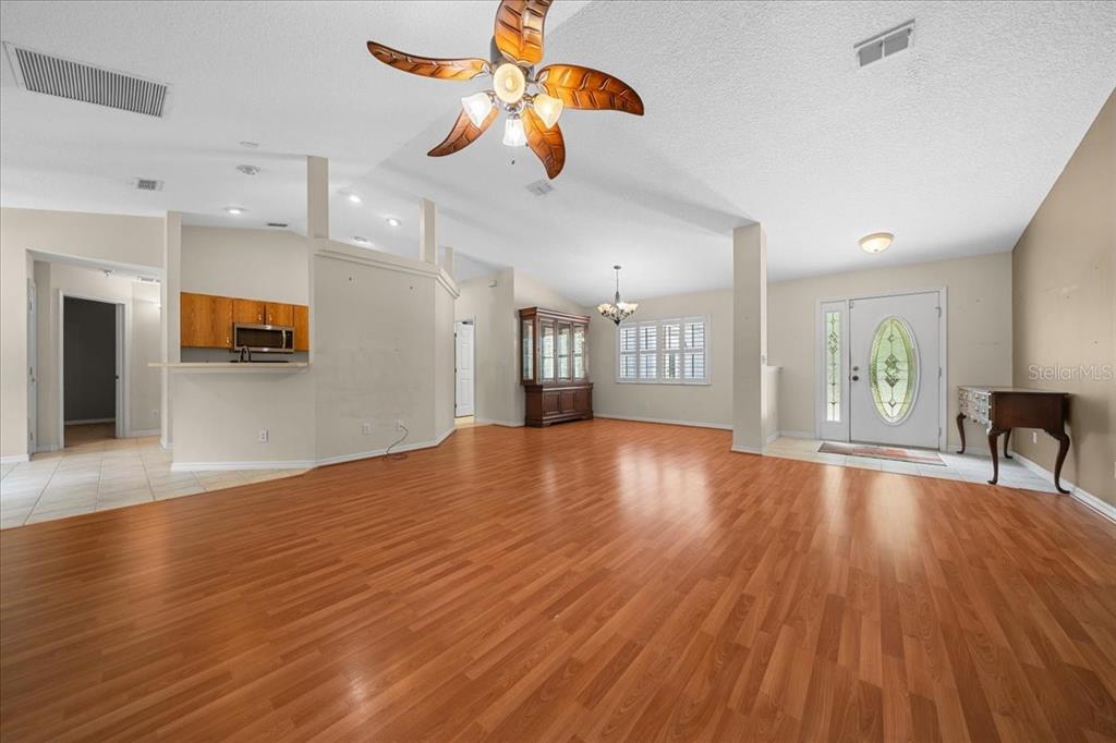 11521 Southeast 1st Street Road Silver Springs, FL 34488 - Photo 7 of 53