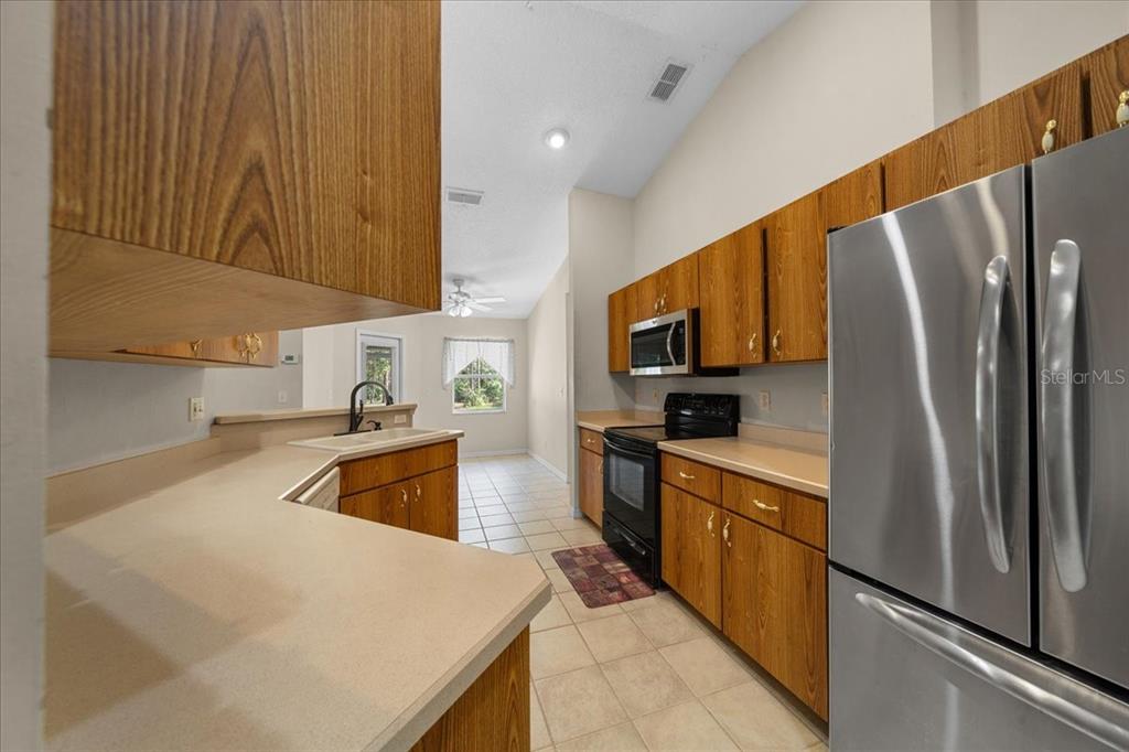 11521 Southeast 1st Street Road Silver Springs, FL 34488 - Photo 10 of 53