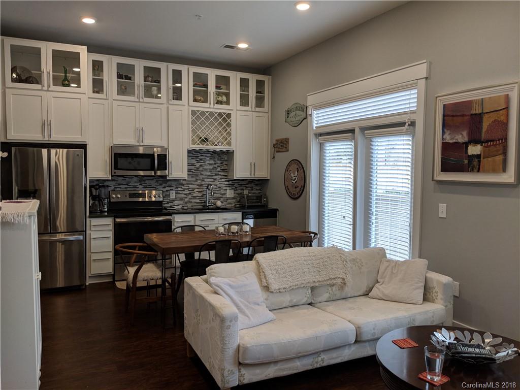 2406 McClintock Road, Unit 100 Charlotte, NC 28205 - Photo 4 of 16