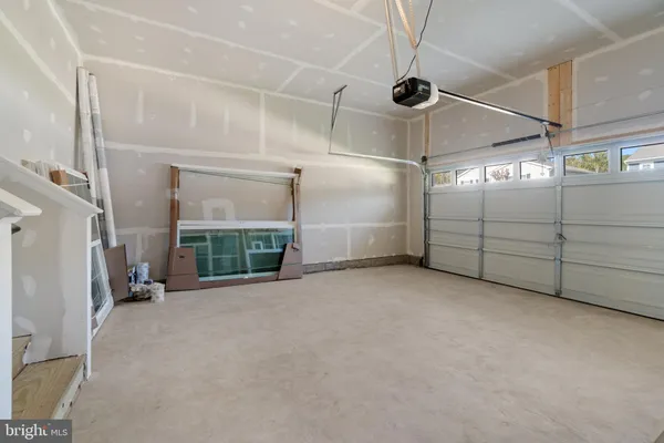 a view of a garage