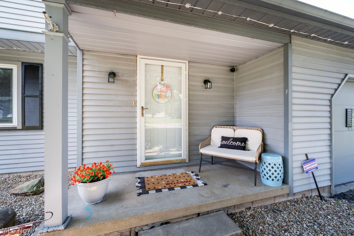 1263 Shields Road Youngstown, OH 44511 - Photo 4 of 33