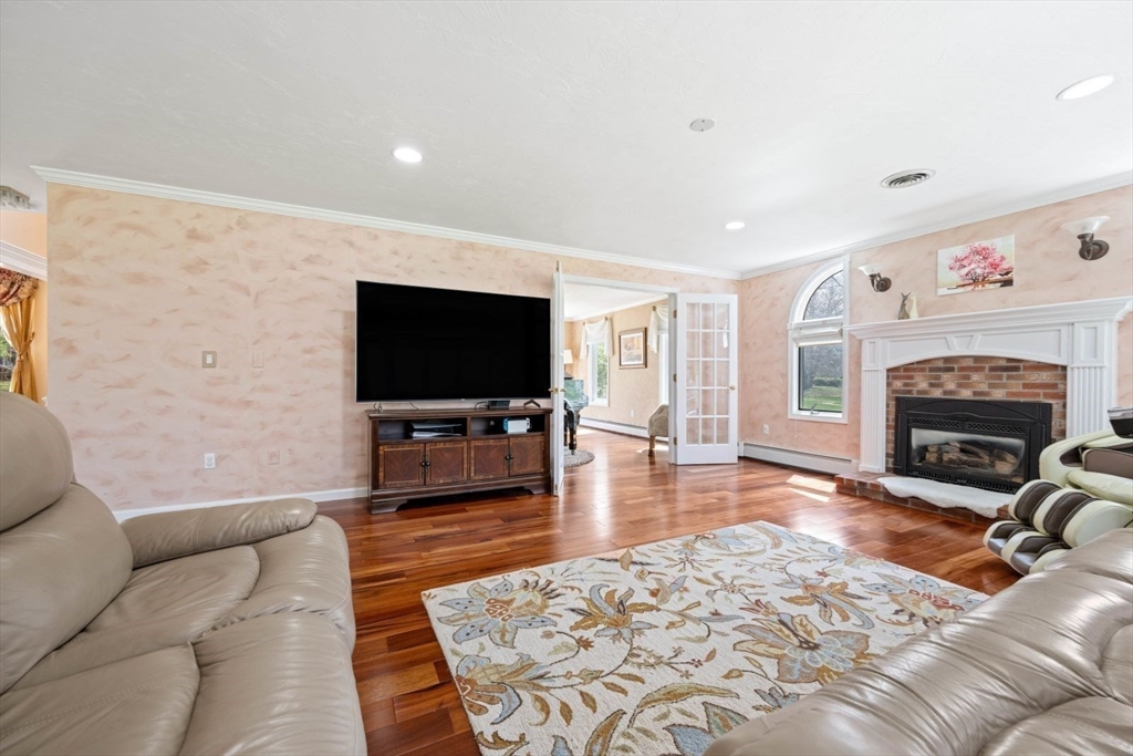 5 Horizons Road Sharon, MA 02067 - Photo 7 of 40 Gallery Image 7