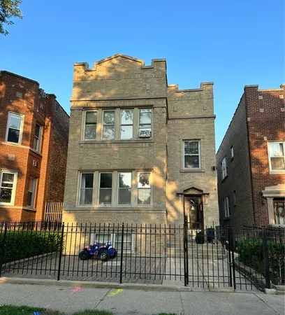 $839,900 | 5632 North Rockwell Street, Chicago, IL 60659