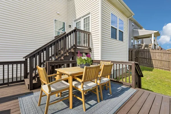 $380,000 | 2823 Winterberry Drive, Columbia, TN 38401