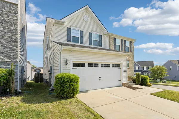 $380,000 | 2823 Winterberry Drive, Columbia, TN 38401