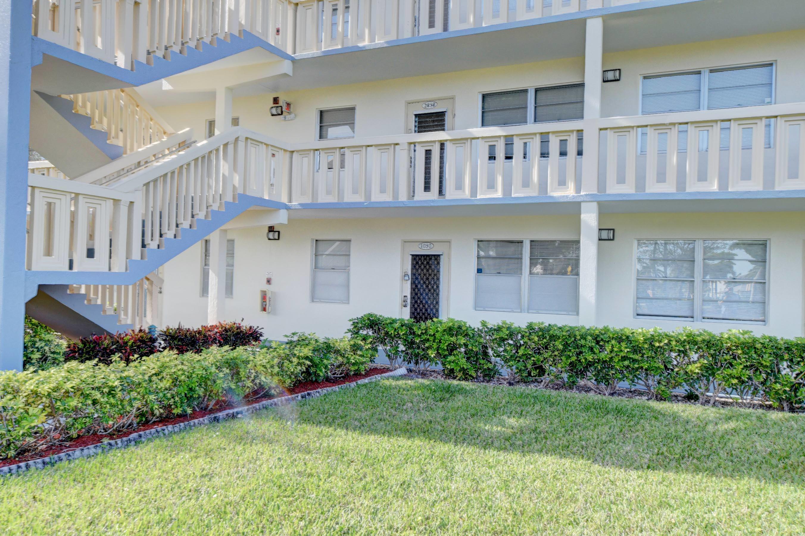 1050 Ainslie Drive Boca Raton, FL 33434 - Photo 3 of 51 02_ebf_7381and4more
