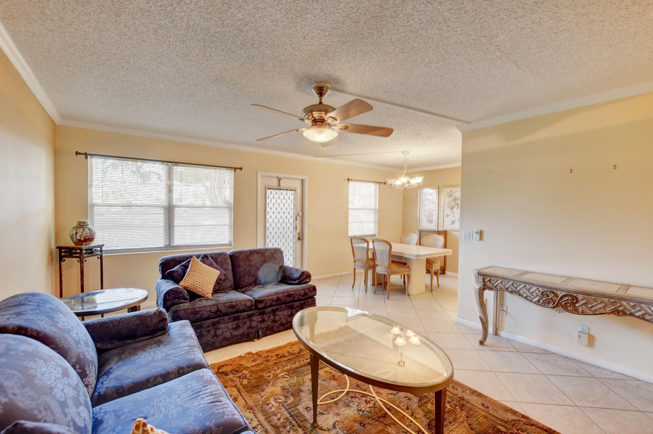 1050 Ainslie Drive Boca Raton, FL 33434 - Photo 8 of 51 07_ebf_7421and4more