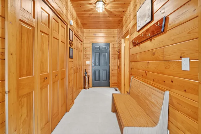 $729,900 | N9170 Pagel Road, Iola, WI 54945