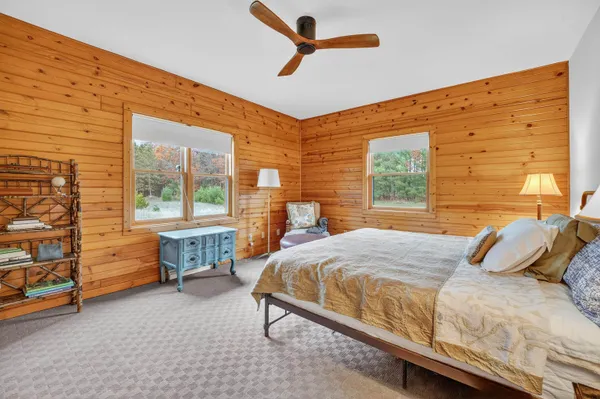 $749,900 | N9170 Pagel Road, Iola, WI 54945