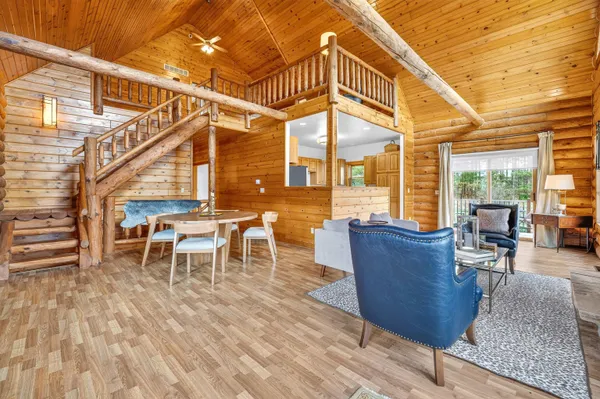 $749,900 | N9170 Pagel Road, Iola, WI 54945