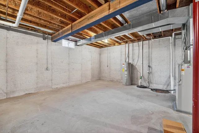 $729,900 | N9170 Pagel Road, Iola, WI 54945