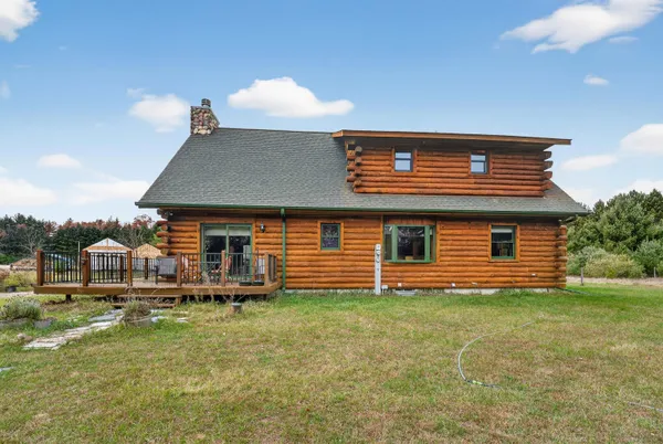 $749,900 | N9170 Pagel Road, Iola, WI 54945