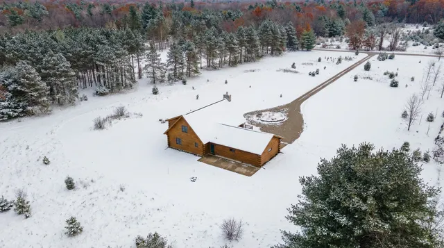 $729,900 | N9170 Pagel Road, Iola, WI 54945