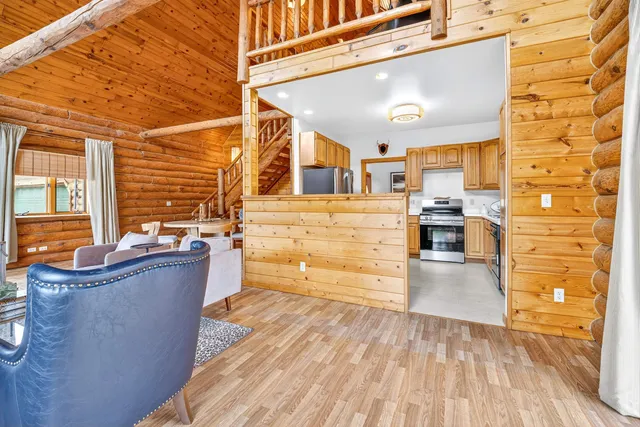 $729,900 | N9170 Pagel Road, Iola, WI 54945