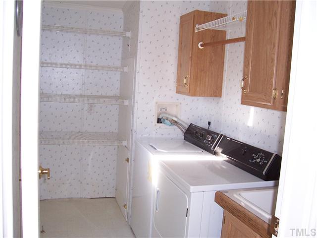 9955 Covered Bridge Road Zebulon, NC 27597 - Photo 3 of 6 Gallery Image 3