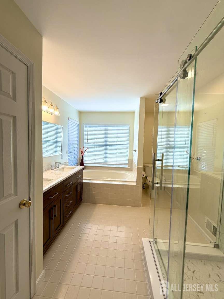 57 Yorktown Road Monmouth Junction, NJ 08852 - Photo 30 of 47