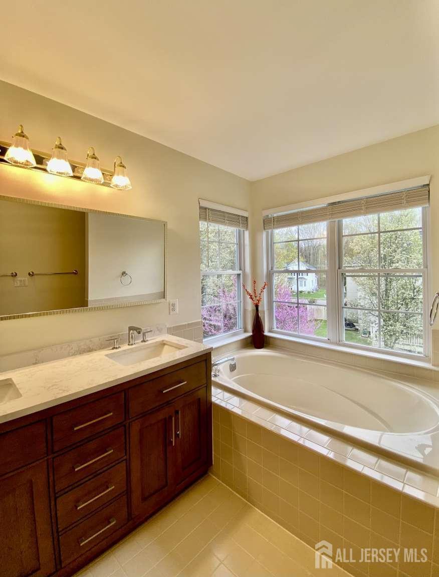 57 Yorktown Road Monmouth Junction, NJ 08852 - Photo 31 of 47