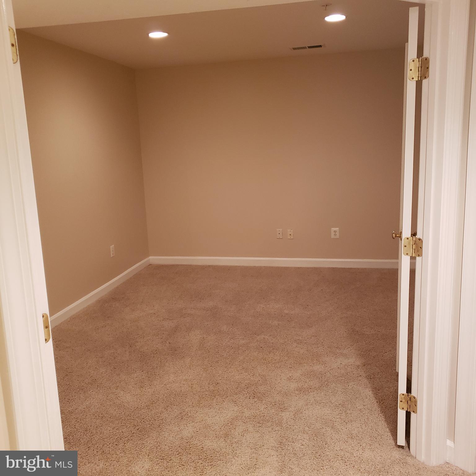 1523 Rutland Way Hanover, MD 21076 - Photo 42 of 45 Gallery Image 42