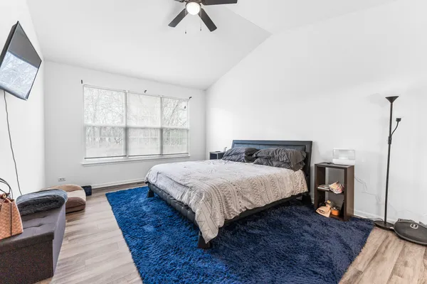 $2,300 | 1455 Reserve Lane, Unit 1455, DeKalb, IL 60115