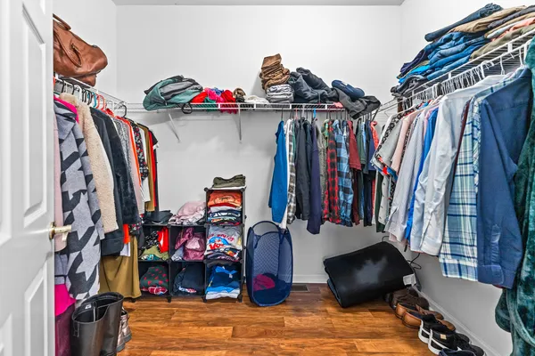 $2,300 | 1455 Reserve Lane, Unit 1455, DeKalb, IL 60115