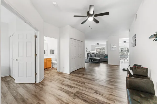 $2,300 | 1455 Reserve Lane, Unit 1455, DeKalb, IL 60115