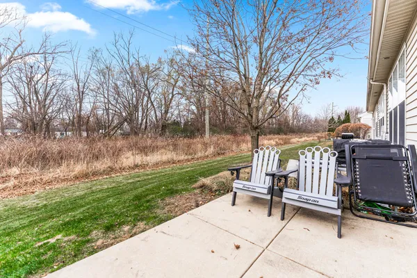 $2,300 | 1455 Reserve Lane, Unit 1455, DeKalb, IL 60115