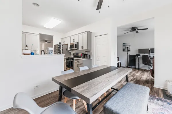 $2,300 | 1455 Reserve Lane, Unit 1455, DeKalb, IL 60115