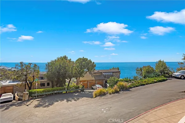 $20,000 | 31460 Ceanothus Drive, Laguna Beach, CA 92651