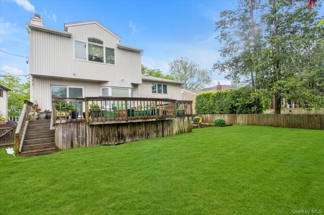 $1,249,999 | 1055 Cedarhurst Street, Valley Stream, NY 11581