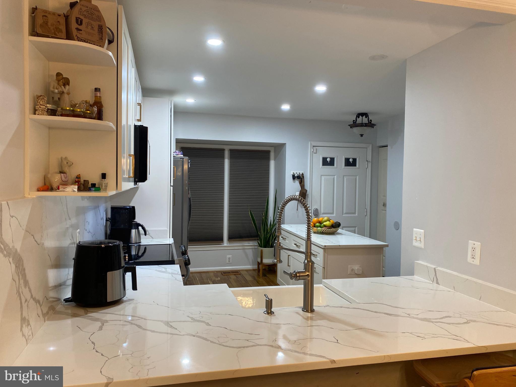 8523 Gambel Oak Drive Springfield, VA 22153 - Photo 40 of 41 a view of a living room and bathroom