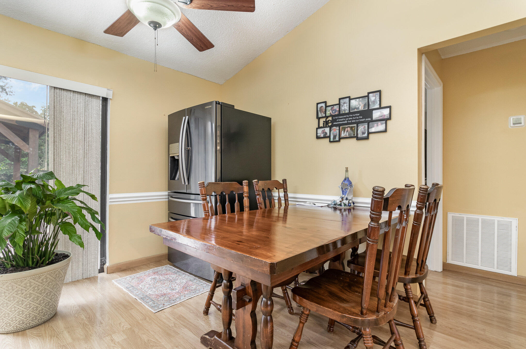 297 Santa Rosa Avenue Southwest Palm Bay, FL 32908 - Photo 8 of 39 008_img_7442-edit