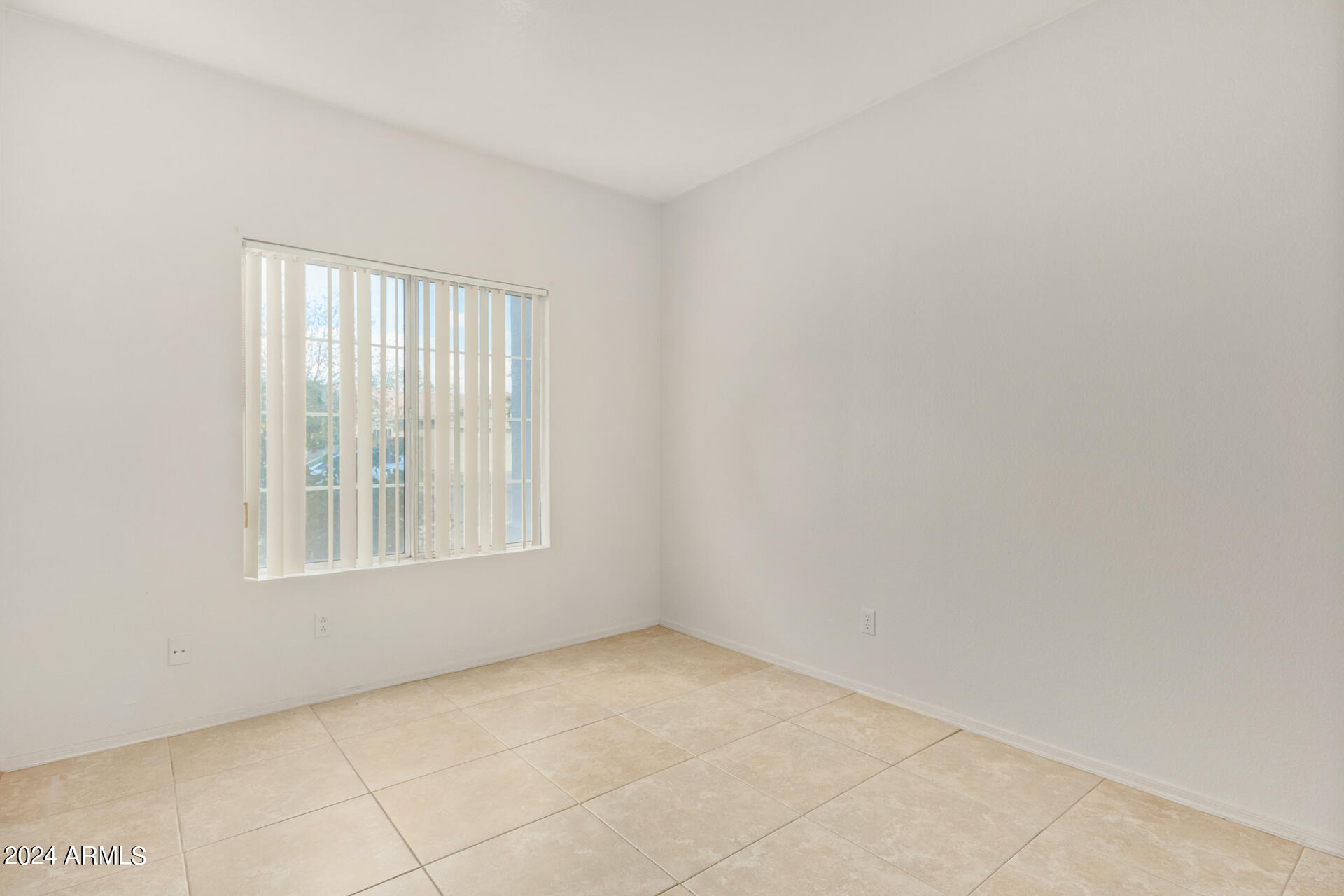 9015 West Monte Vista Road Phoenix, AZ 85037 - Photo 29 of 40 3rd Bedroom