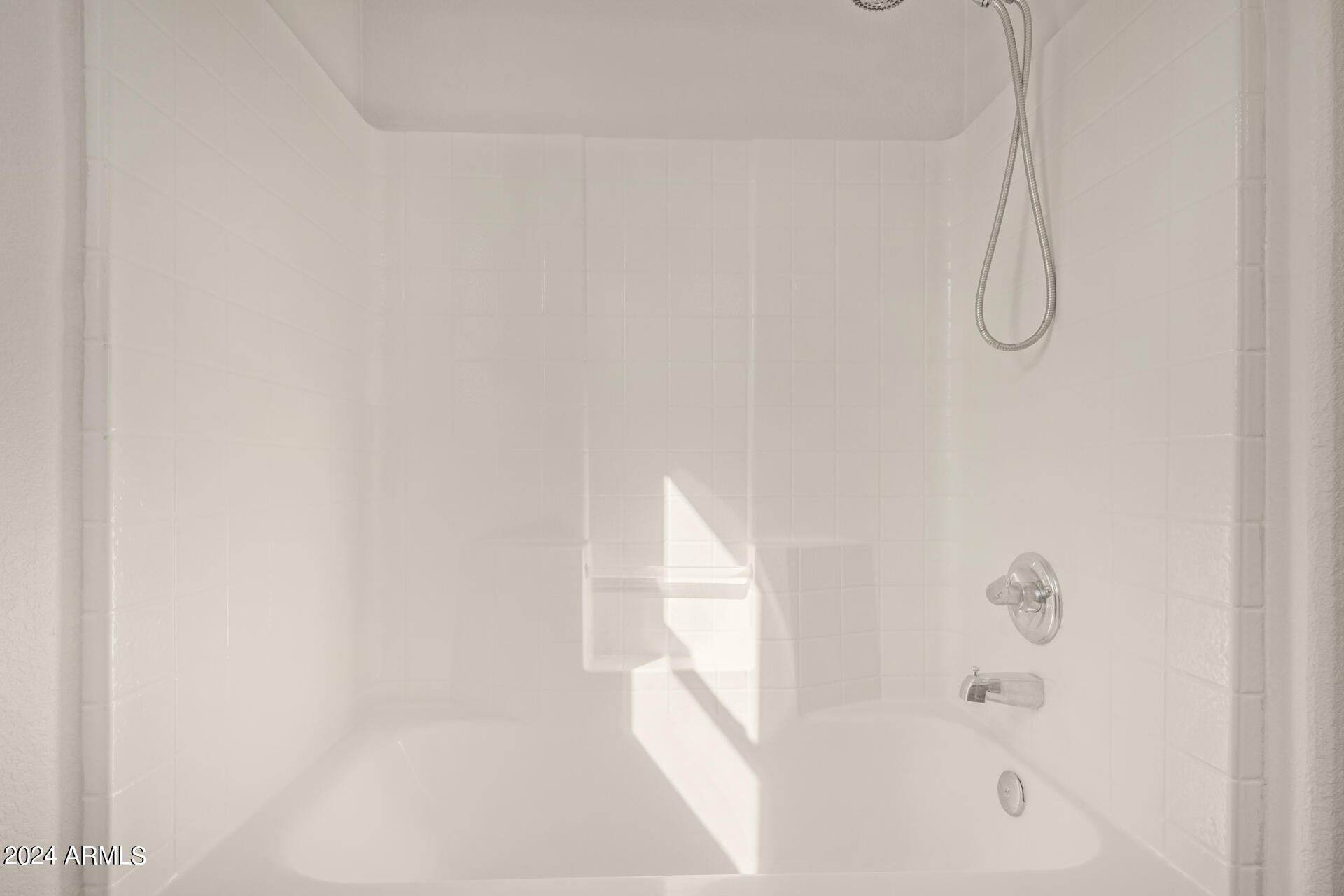 9015 West Monte Vista Road Phoenix, AZ 85037 - Photo 34 of 40 3rd Bathroom1