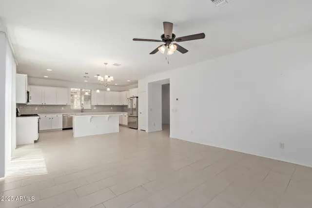 $2,599 | 3813 North 100th Drive, Avondale, AZ 85392