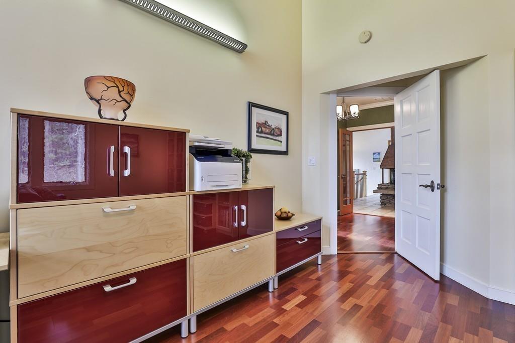 132 Stow Road Harvard, MA 01451 - Photo 18 of 33