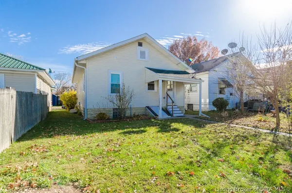 $199,000 | 131 Olive Avenue, New Albany, IN 47150