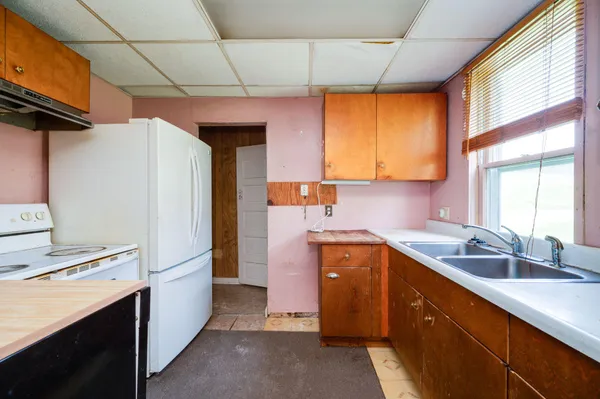 $120,000 | 2023 Locust Lane, Harrisburg, PA 17109