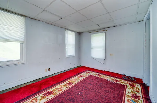 $120,000 | 2023 Locust Lane, Harrisburg, PA 17109