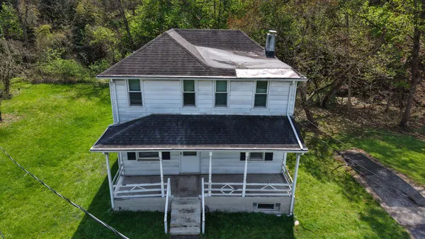 $120,000 | 2023 Locust Lane, Harrisburg, PA 17109