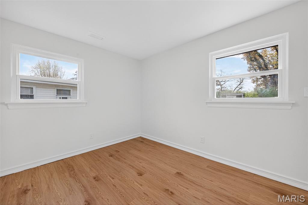 8408 Engler Avenue St. John, MO 63114 - Photo 21 of 32