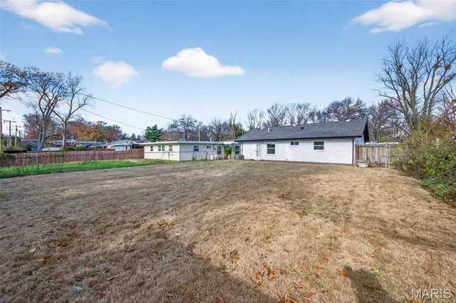 $159,500 | 8408 Engler Avenue, St. John, MO 63114